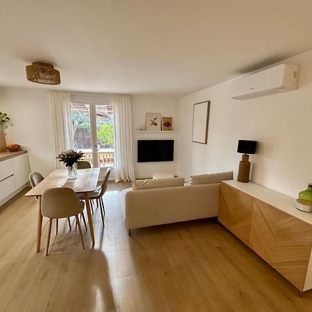 Bastidon Paisible Dans Residence Avec Piscine เฟรฌูส ภายนอก รูปภาพ
